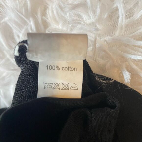 Shein “BABE” Black Sweater Size 68 Baby - Picture 3 of 5